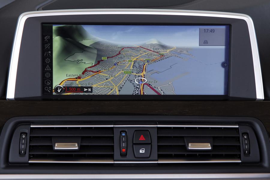  BMW 6-Series Convertible 2011 года  (фото 44 из 320)